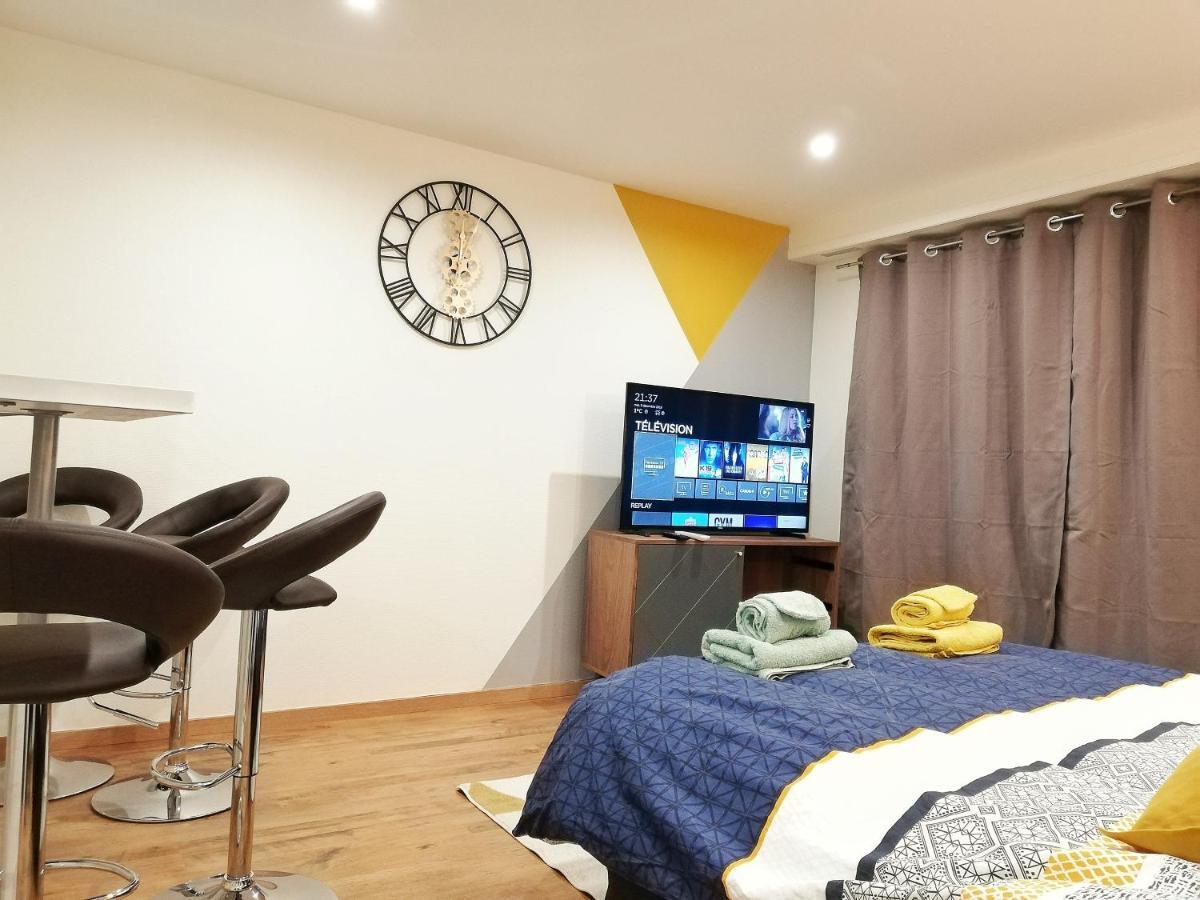 Lucky Place - Parking - Centre - Balcon Apartment